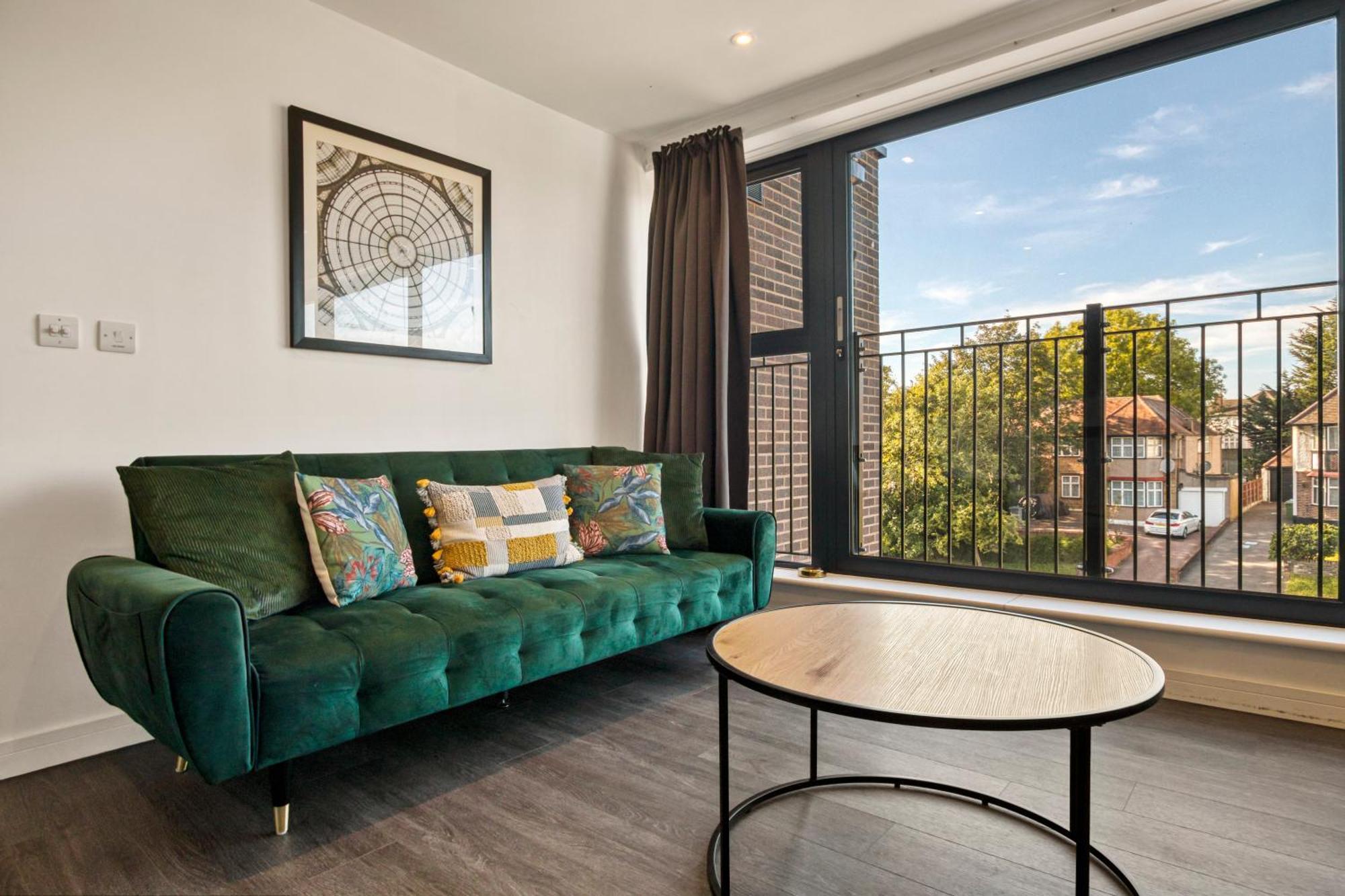 Apartament Modern Penthouse In Wembley Londyn Zewnętrze zdjęcie