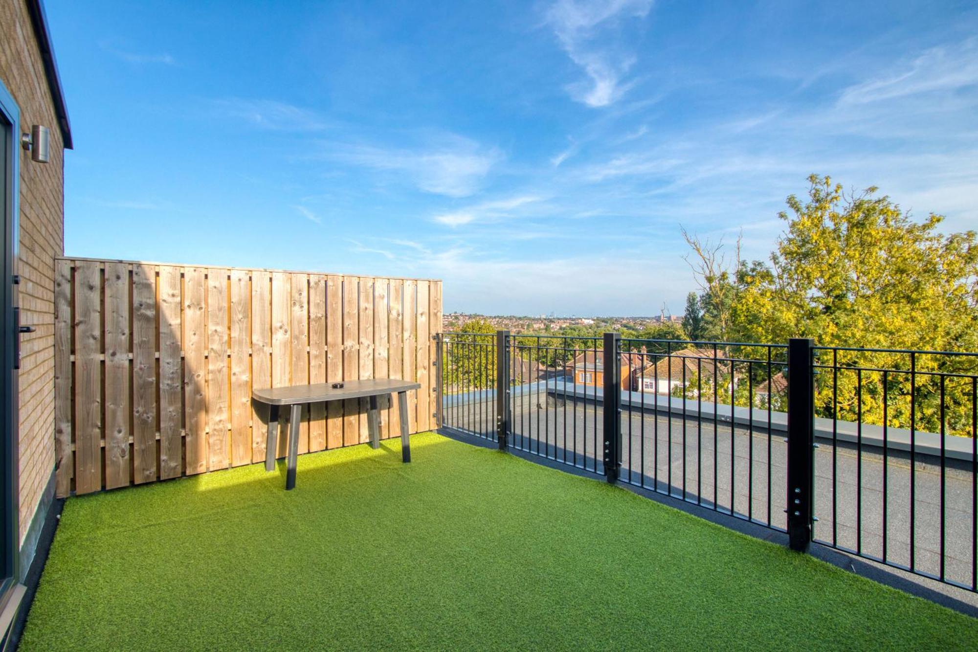 Apartament Modern Penthouse In Wembley Londyn Zewnętrze zdjęcie